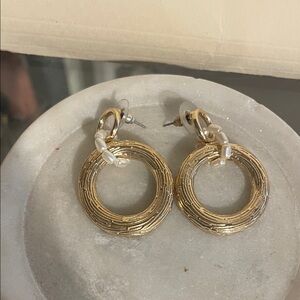 Elegant Gold and Cream Hoop Earrings